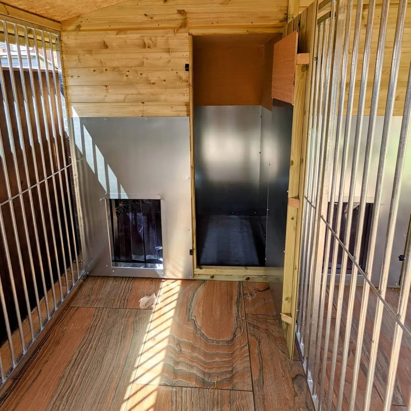 10 X 12 ft Double Dog Kennel