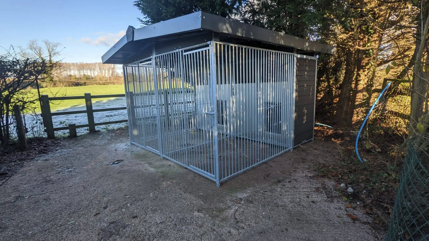 8 X 12 ft Duo Eco Thermal Plastic Dog Kennel