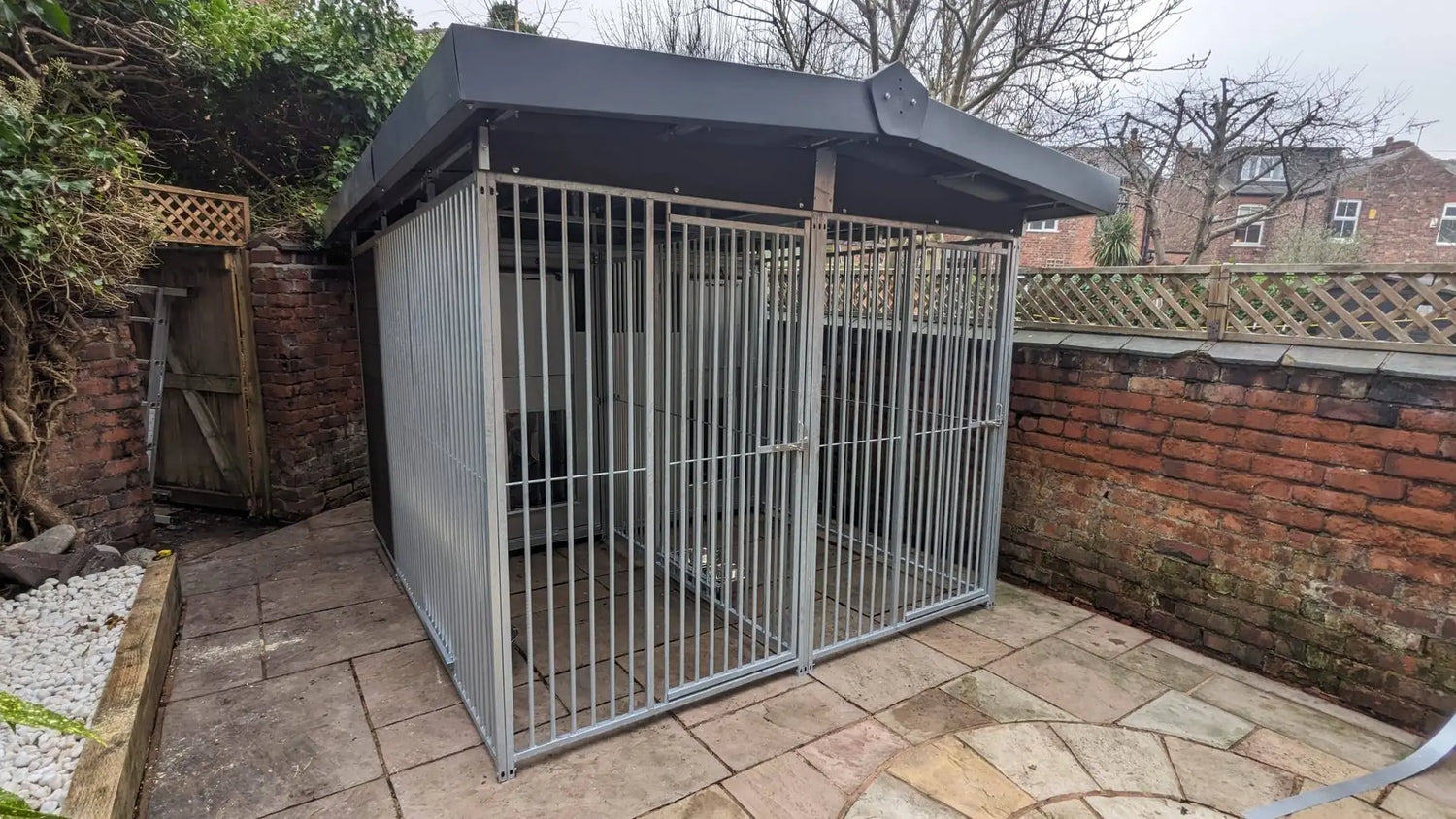 8 X 8 ft Duo Eco Thermal Plastic Dog Kennel