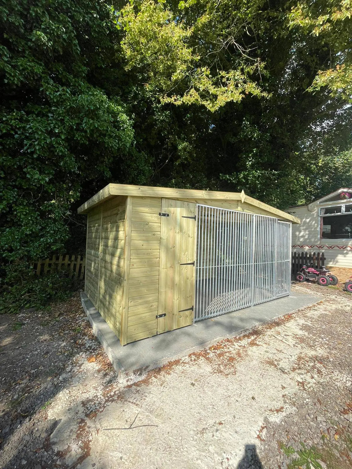 14 X 8 ft Single Dog Kennel