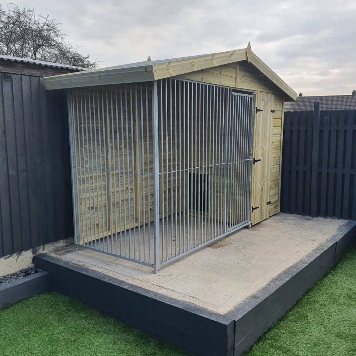 10 X 4ft Single Dog Kennel   10x4ft Single Bed Right External With Anti Chew Strips 1170x1170 